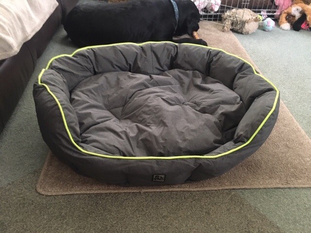 3 peaks dog bed large